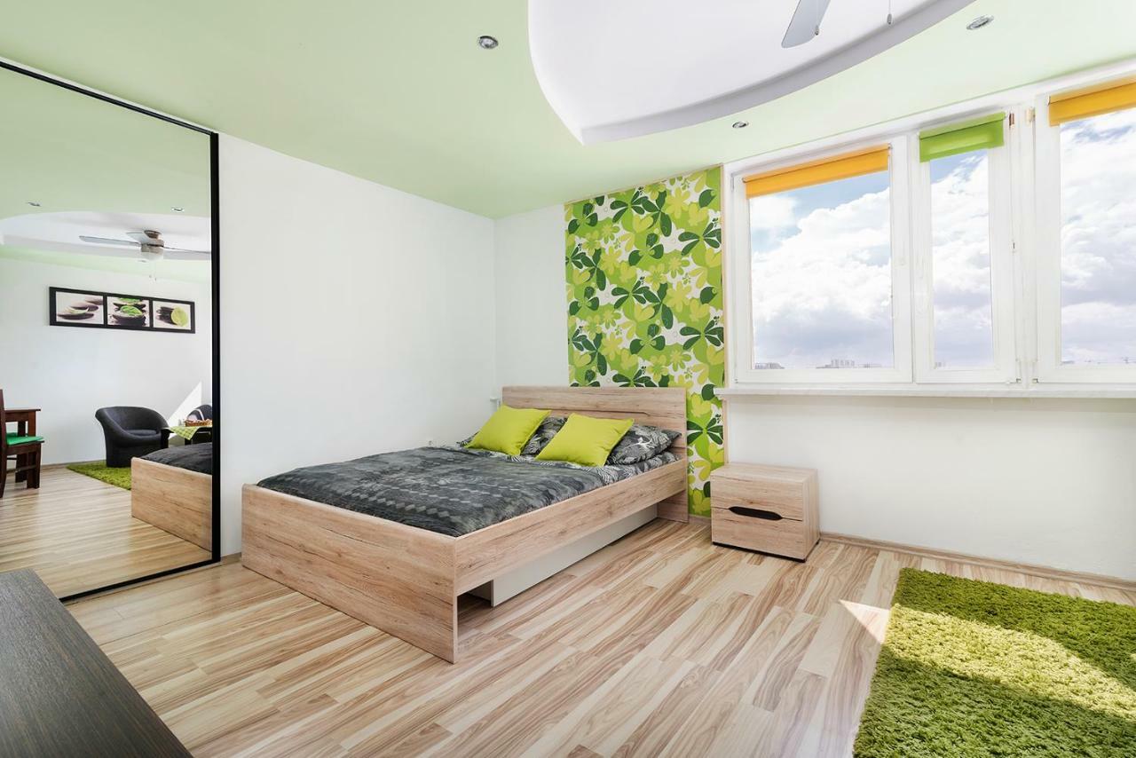 Апартаменти Apartament Plocka 4 Варшава Екстер'єр фото